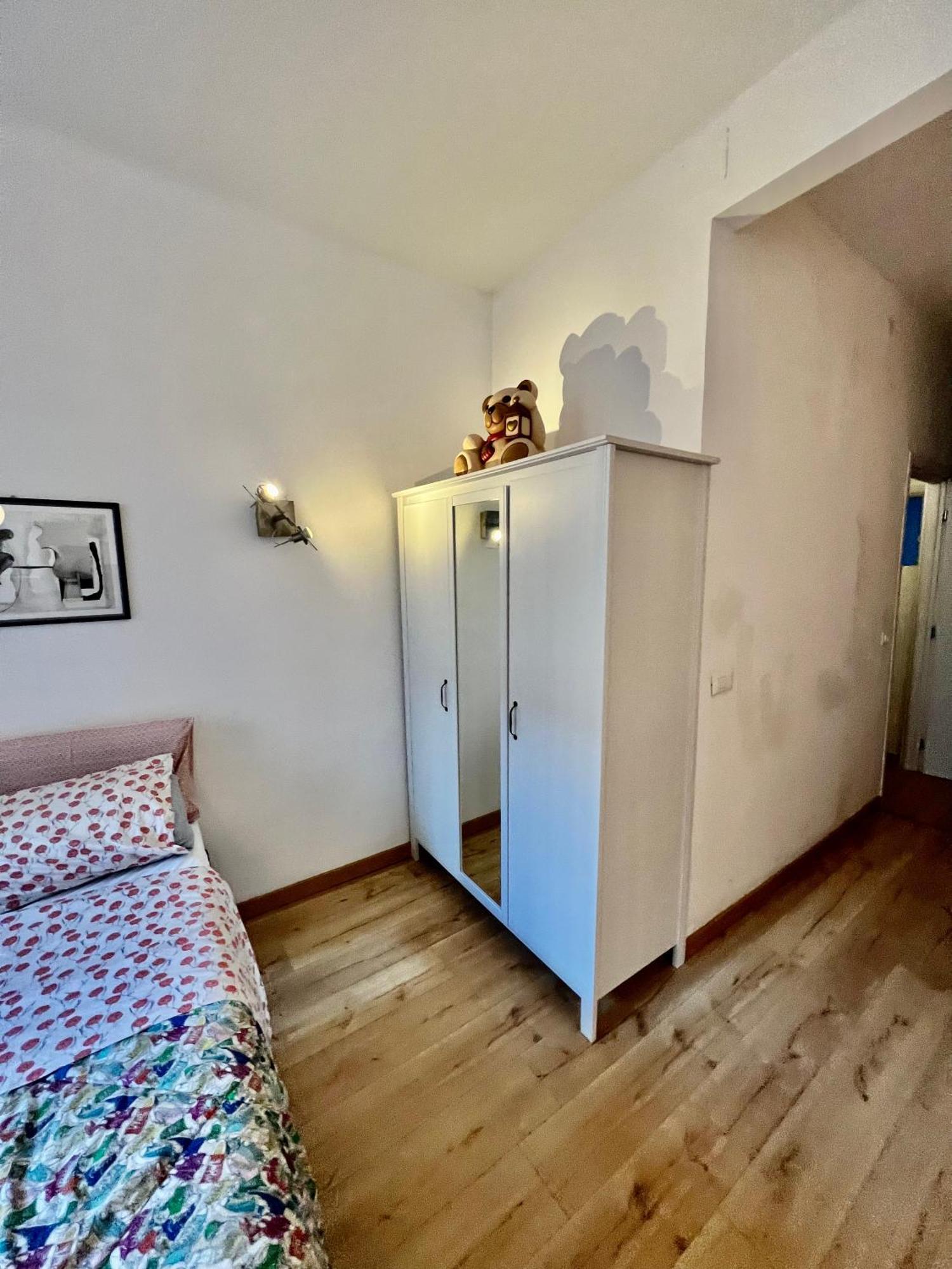 Alla Scalinata Del Teatro Rossetti Confort Suites Parcheggio Триест Екстериор снимка